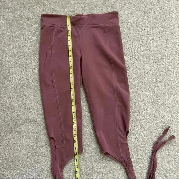 Free People Turnout Movement Leggings Ballet Core Tie Leg Criss Cross Mauve Med - Picture 9 of 15